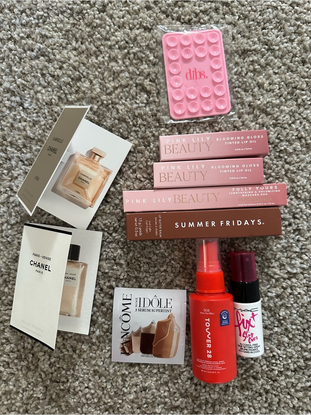 Pink Lily Gloss Tinted Lip Oil, Chanel samples, summer Friday tower 28 and mac